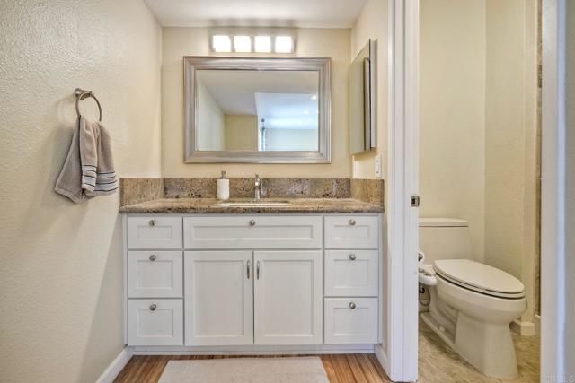 3304 Caminito Eastbluff 143, La Jolla (san Diego), CA 92037