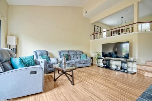 3304 Caminito Eastbluff 143, La Jolla (san Diego), CA 92037