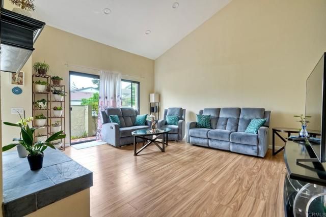 3304 Caminito Eastbluff 143, La Jolla (san Diego), CA 92037