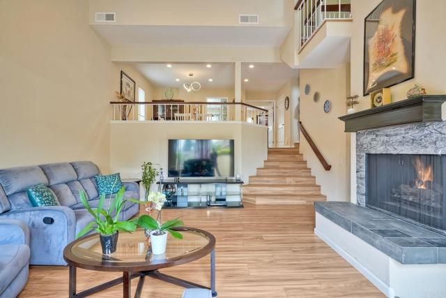 3304 Caminito Eastbluff 143, La Jolla (san Diego), CA 92037