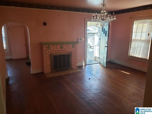 1627 49TH STREET, Birmingham, AL 35208
