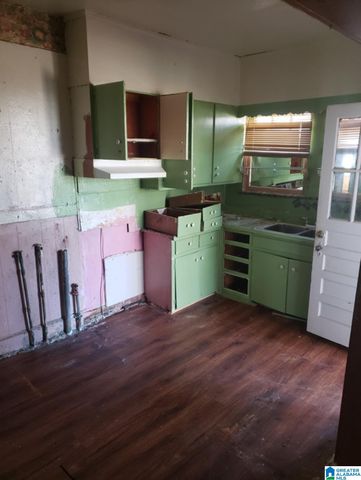 1627 49TH STREET, Birmingham, AL 35208