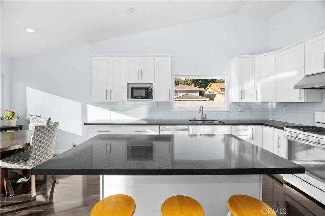 1 Pheasant, Pomona, CA 91766