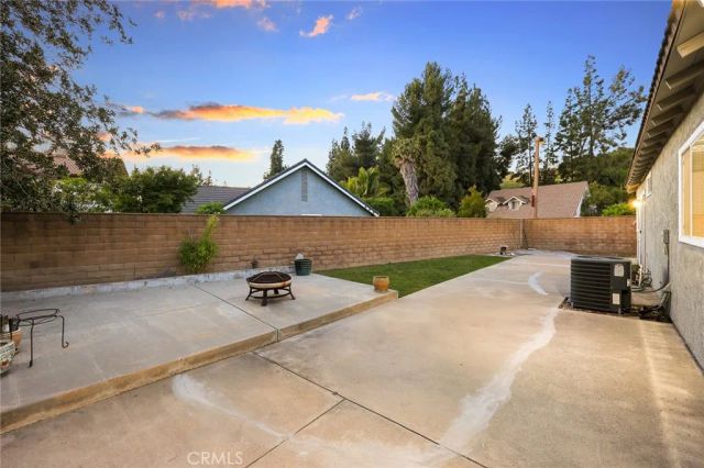 1 Pheasant, Pomona, CA 91766