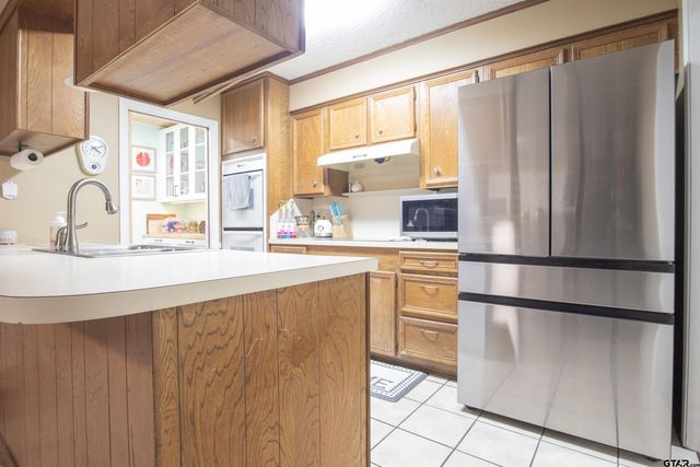 415 Hampton Hill Dr., Tyler, TX 75703