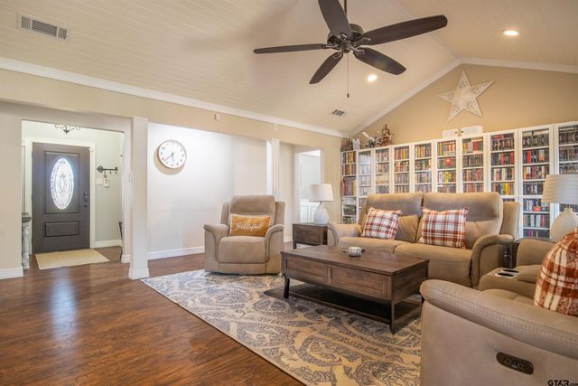 415 Hampton Hill Dr., Tyler, TX 75703