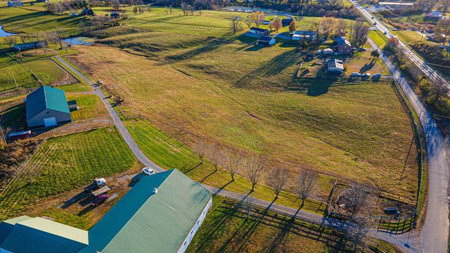 287 Redwood Road, Lancaster, KY 40444