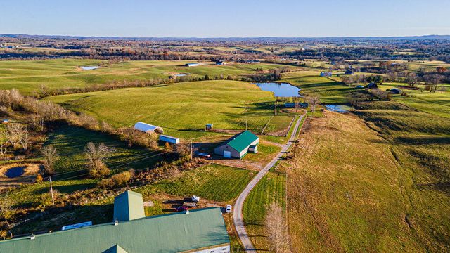 287 Redwood Road, Lancaster, KY 40444