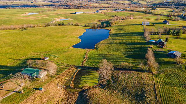 287 Redwood Road, Lancaster, KY 40444