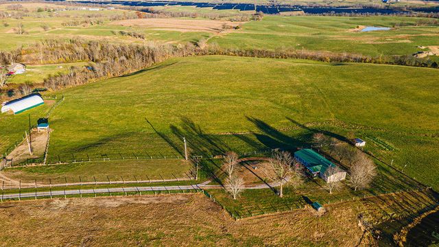 287 Redwood Road, Lancaster, KY 40444