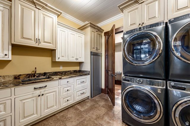 9685 N 5800 W, Highland, UT 84003