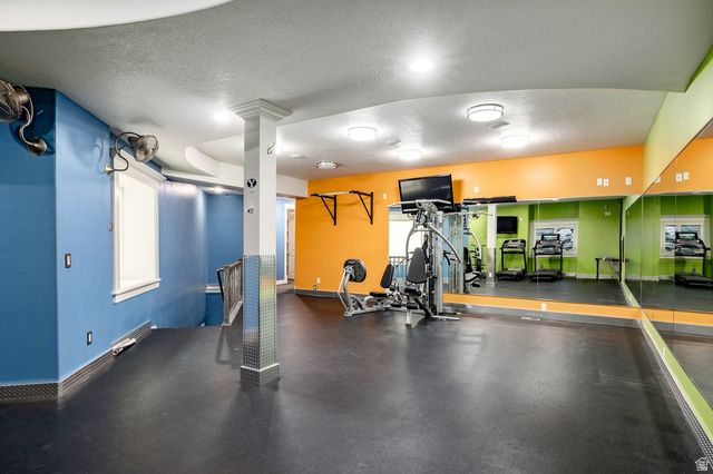 9685 N 5800 W, Highland, UT 84003