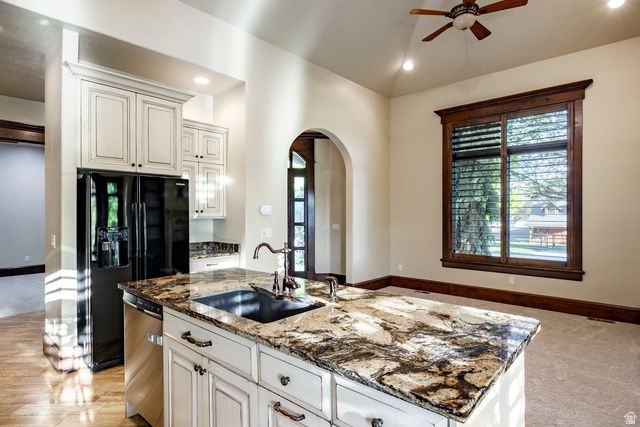 9685 N 5800 W, Highland, UT 84003