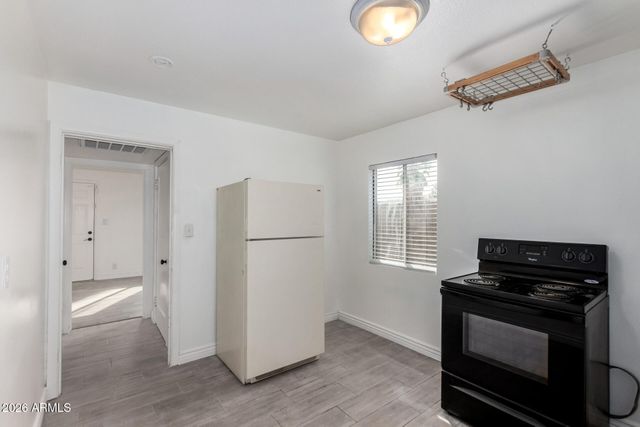 1630 E HARVARD Street, Phoenix, AZ 85006