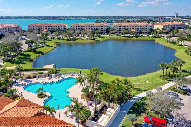 29 HARBOUR ISLE PH01, Hutchinson Island, FL 34949