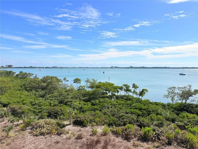 29 HARBOUR ISLE PH01, Hutchinson Island, FL 34949