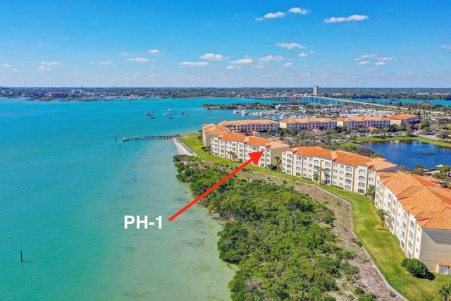 29 HARBOUR ISLE PH01, Hutchinson Island, FL 34949