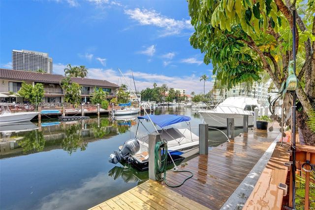 16500 NE 27th Avenue 53, North Miami Beach, FL 33160