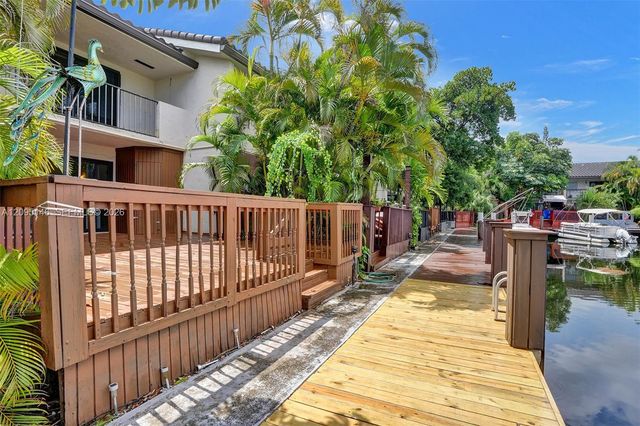 16500 NE 27th Avenue 53, North Miami Beach, FL 33160