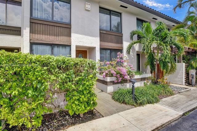 16500 NE 27th Avenue 53, North Miami Beach, FL 33160