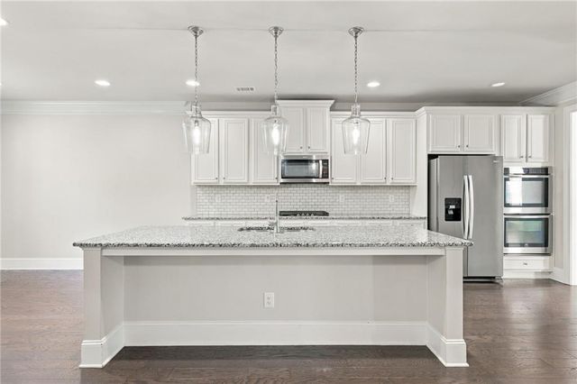 1530 Dahlia Drive, Cumming, GA 30040