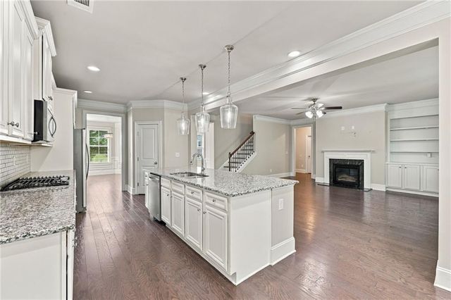 1530 Dahlia Drive, Cumming, GA 30040