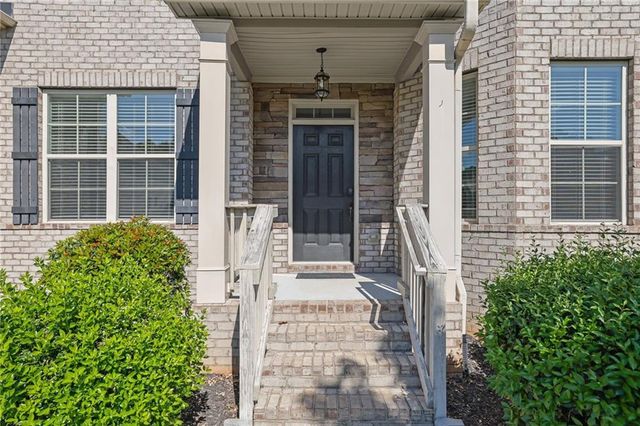 1530 Dahlia Drive, Cumming, GA 30040