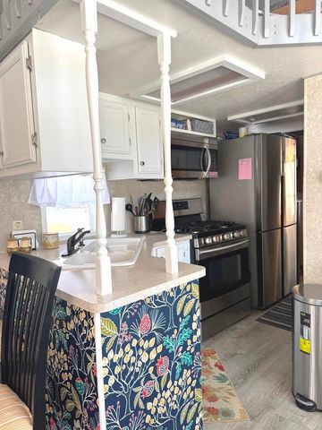 506 Sunset Circle, Edgerton, WI 53534