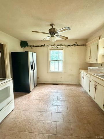 607 Middle Street, Lynchburg, VA 24502