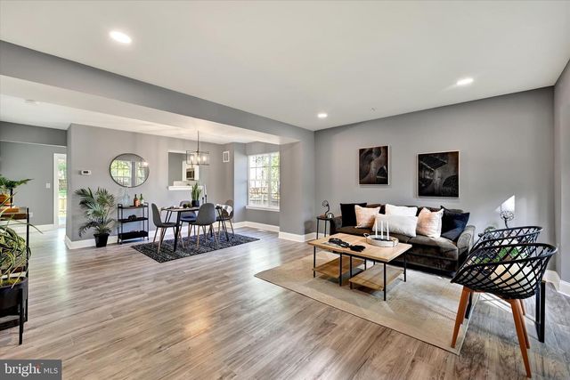 711 MEDINAH CIR, Westminster, MD 21158