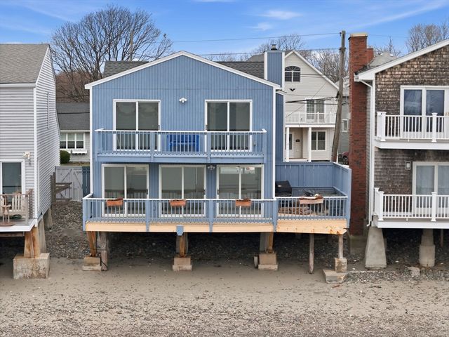 75 Castle Rd, Nahant, MA 01908