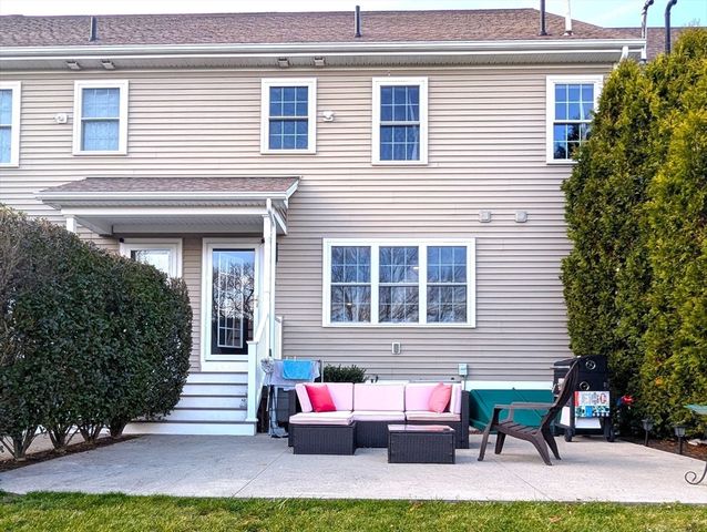 1284 County St 24, Attleboro, MA 02703