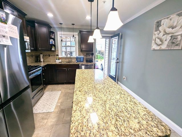 1284 County St 24, Attleboro, MA 02703