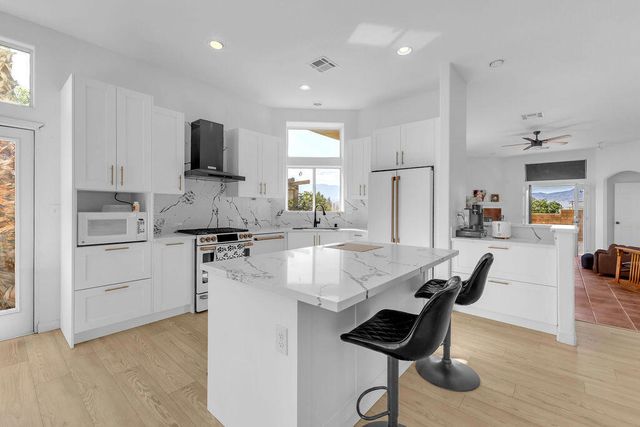 66308 Mission Lakes Boulevard, Desert Hot Springs, CA 92240