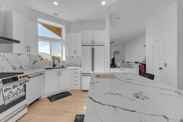 66308 Mission Lakes Boulevard, Desert Hot Springs, CA 92240