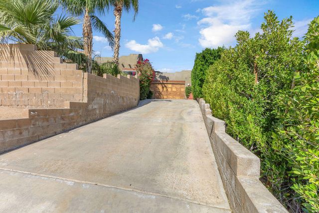 66308 Mission Lakes Boulevard, Desert Hot Springs, CA 92240