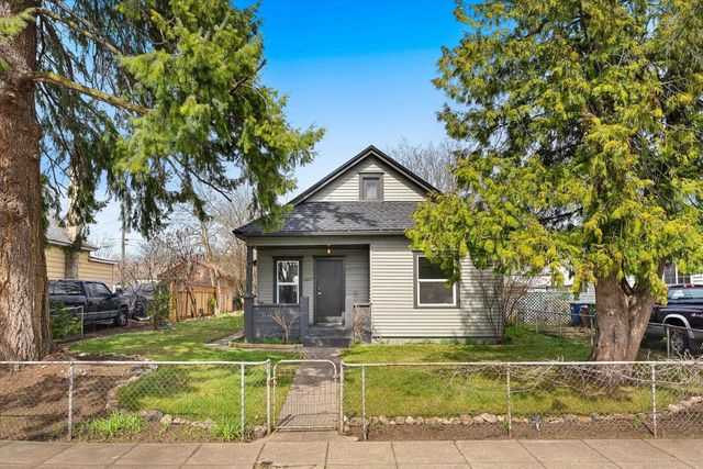 2407 E Providence Ave, Spokane, WA 99207