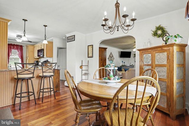 1146 ROTH CHURCH RD, Spring Grove, PA 17362