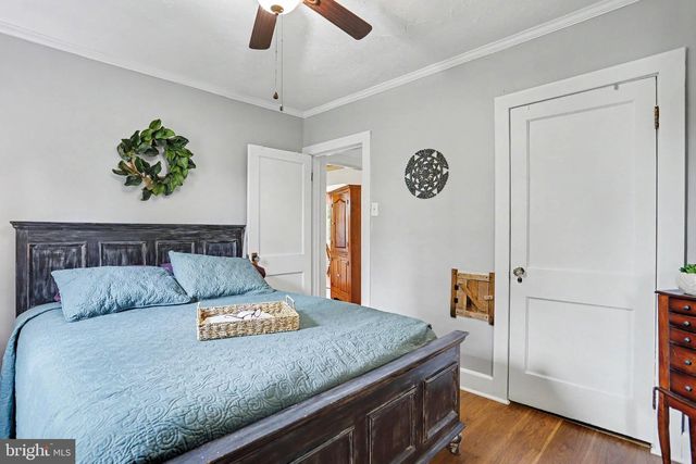 1146 ROTH CHURCH RD, Spring Grove, PA 17362