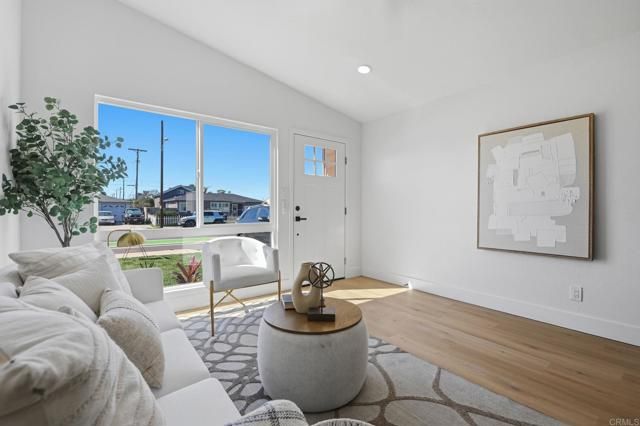 1211 9th St, Imperial Beach, CA 91932