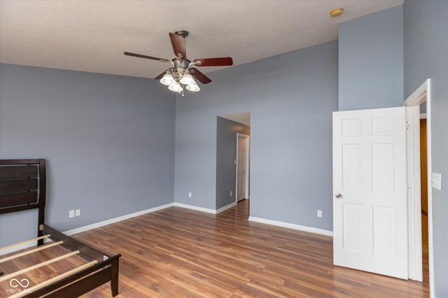 254 Halldale Drive, Whiteland, IN 46184