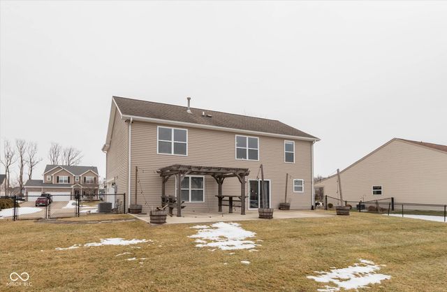 254 Halldale Drive, Whiteland, IN 46184