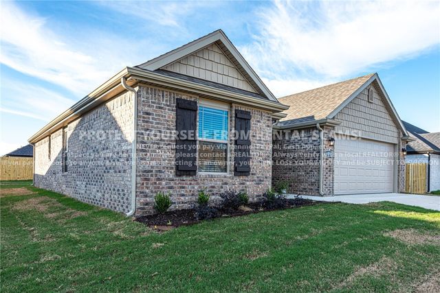 4491 W Newton Avenue, Fayetteville, AR 72704