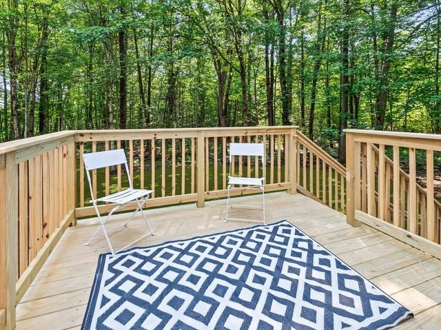 87 Murray Rd, Ashburnham, MA 01430