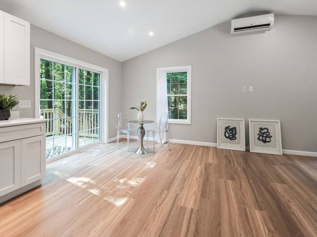 87 Murray Rd, Ashburnham, MA 01430