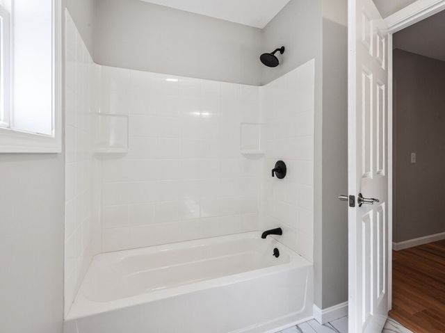 87 Murray Rd, Ashburnham, MA 01430