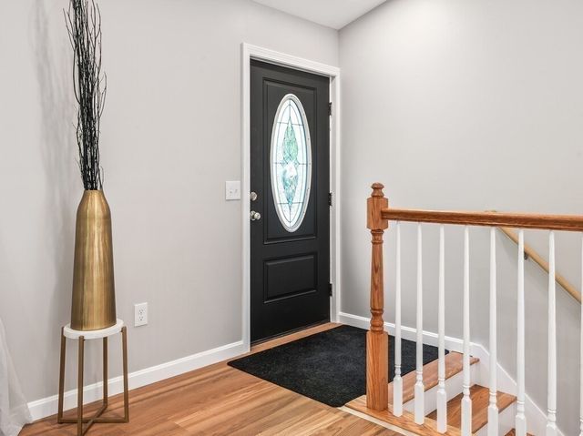 87 Murray Rd, Ashburnham, MA 01430