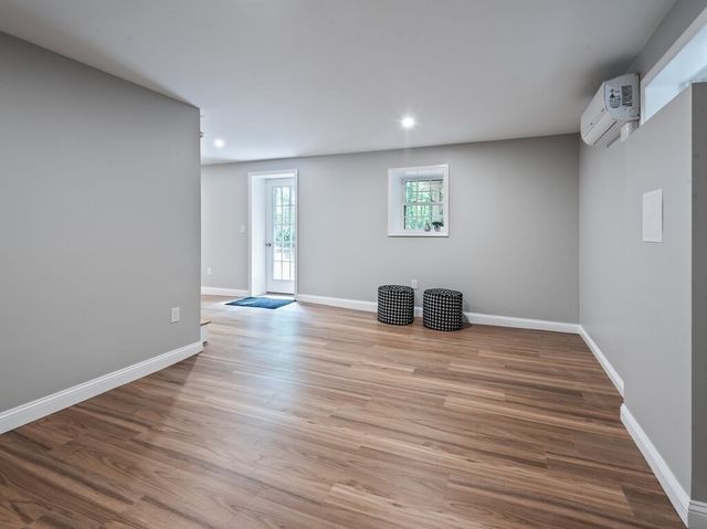 87 Murray Rd, Ashburnham, MA 01430