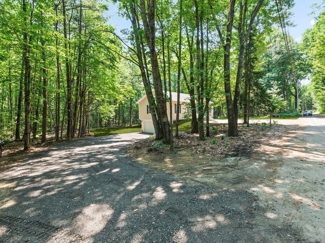 87 Murray Rd, Ashburnham, MA 01430