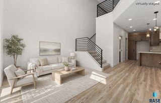 8621 W Shoreline Pl Place, Sioux Falls, SD 57107